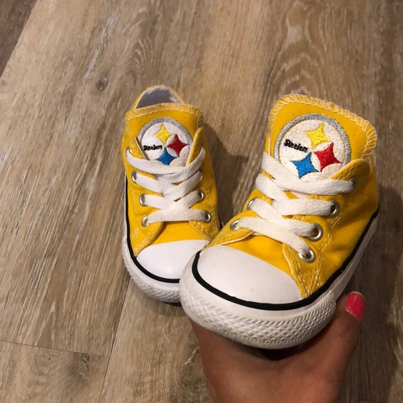 steelers chuck taylors